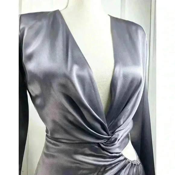 NICHOLAS Alezia Gray Twist Front Cutout Satin Side Slit Dress Sz 2 Msrp $498 - Picture 6 of 14